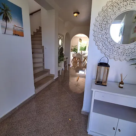Paradise Villa *